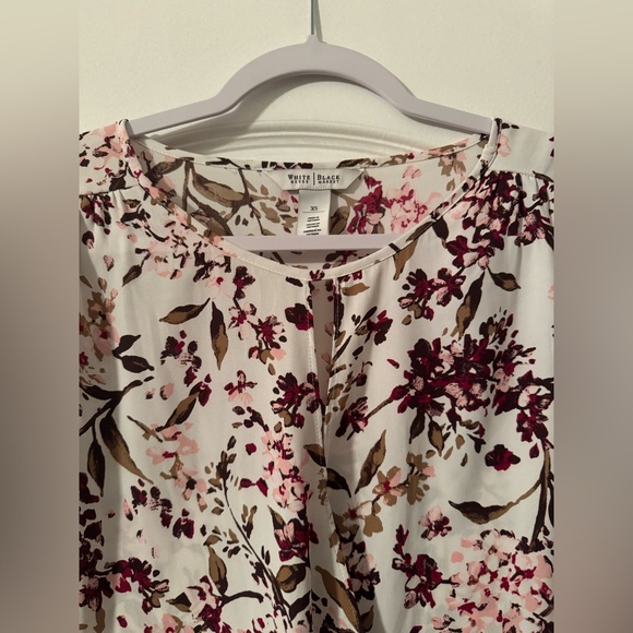 White House Black Market Floral Blouse Pink Cream Small - Picture 4 of 13